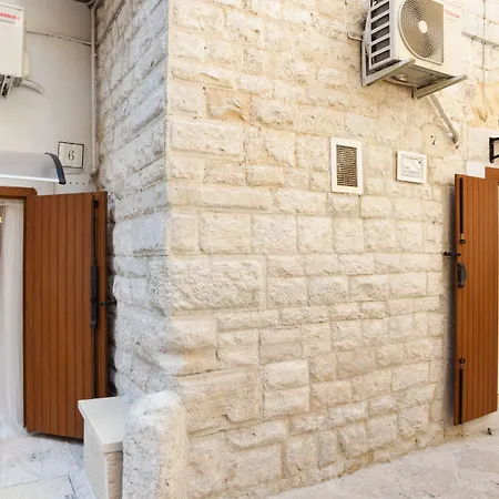 Gasthuis Guesthost - San Nicola Clemente Private 3*